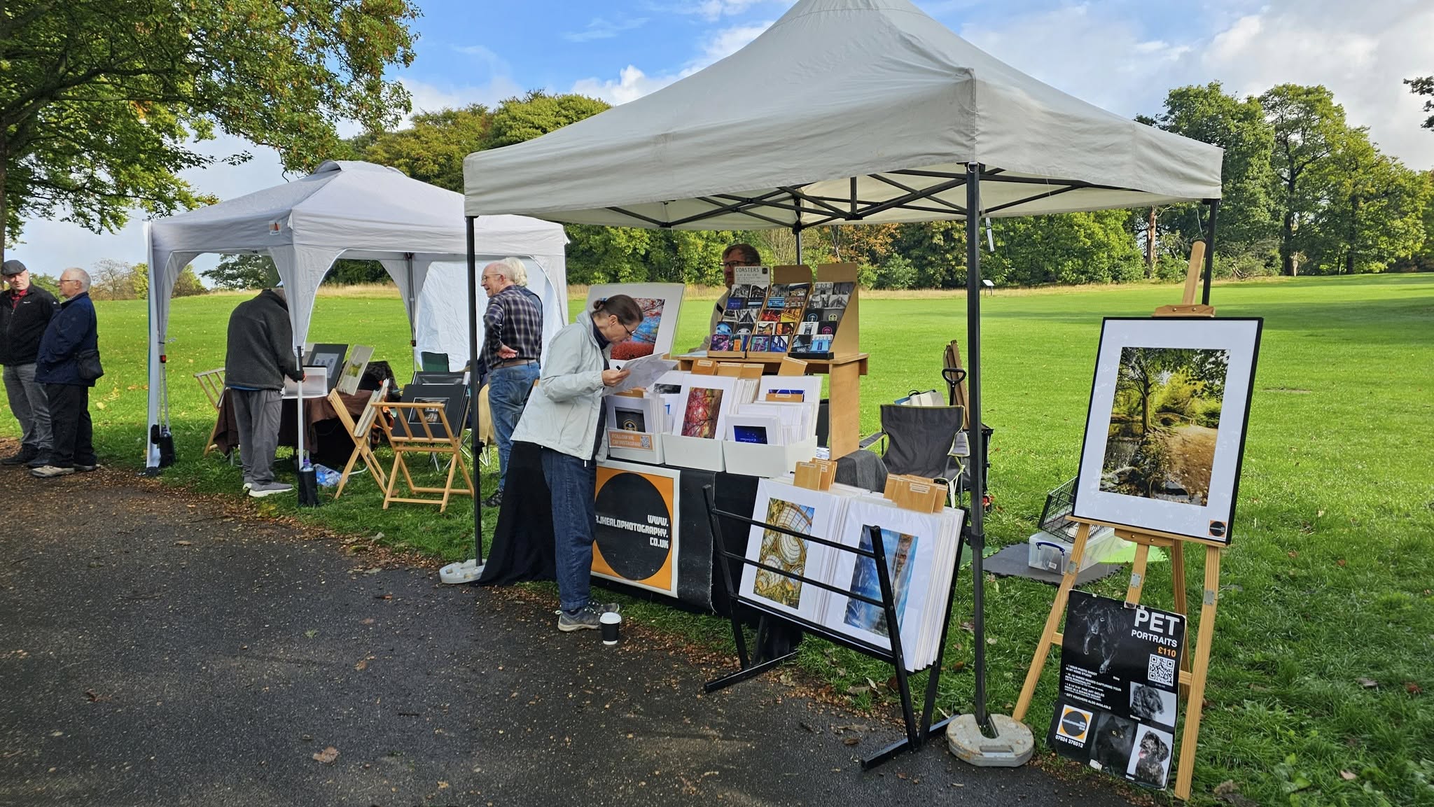 Richard is an art, pet portraits and brand photographer